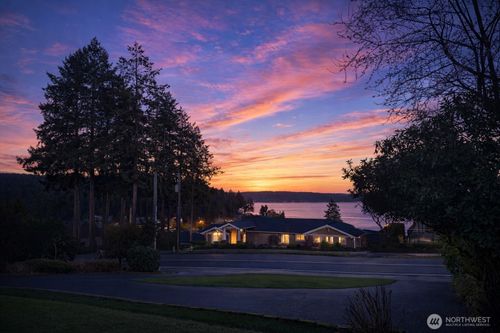 7314 Soundview Dr, Gig Harbor, WA, 98335-1955 | Card Image