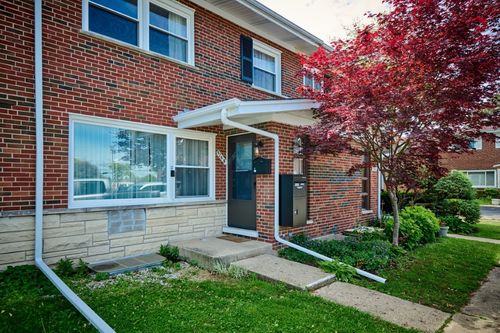 b-926 N Boxwood Dr, Mount Prospect, IL, 60056-1202 | Card Image