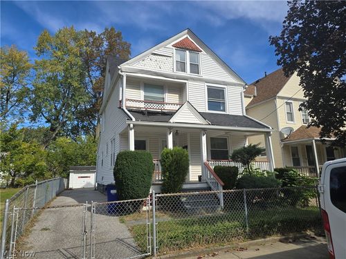 10927 Hampden Ave, Cleveland, OH, 44108-3636 | Card Image