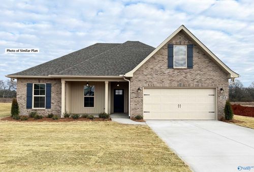 124 Parvin Way Dr, Hazel Green, AL, 35750-6602 | Card Image
