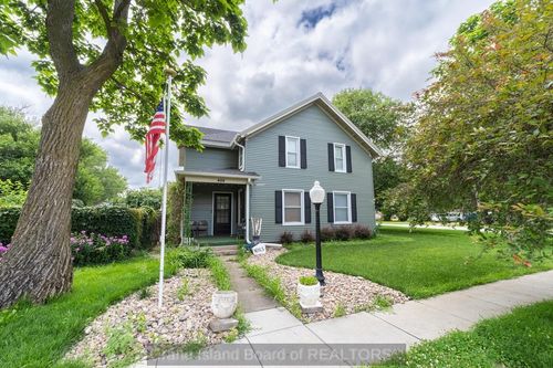 404 D St, Shelton, NE, 68876-9620 | Card Image