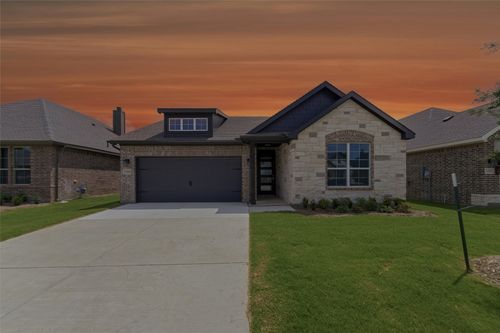 3504 Helena St, Gainesville, TX, 76240-5043 | Card Image