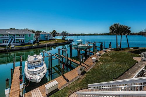 apt-c-5011 Starfish Dr Se, ST PETERSBURG, FL, 33705-6360 | Card Image