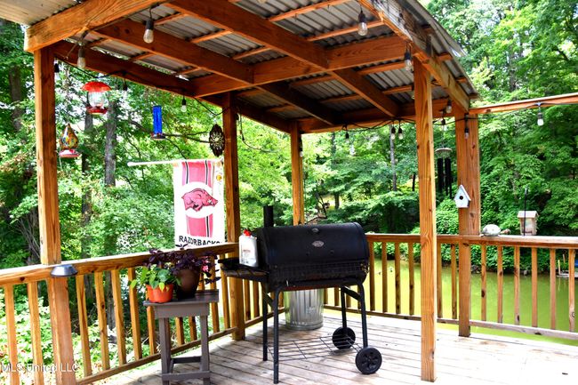 Glen Artney grill | Image 27