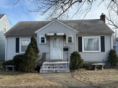 18269 Burnham Ave, Lansing, IL, 60438-3001 | Card Image