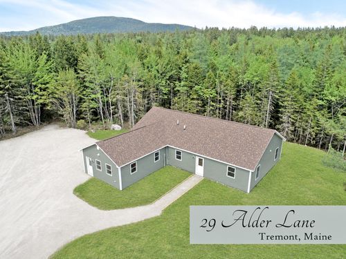 29 Alder Ln, Bernard, ME, 04612-3697 | Card Image