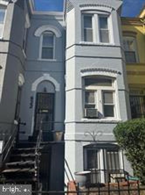 622 11th St Ne, WASHINGTON, DC, 20002-5318 | Card Image