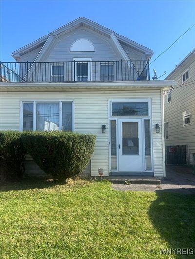 11 Courtland Avenue, House other with 3 bedrooms, 1 bathrooms and null parking in Buffalo NY | Image 1