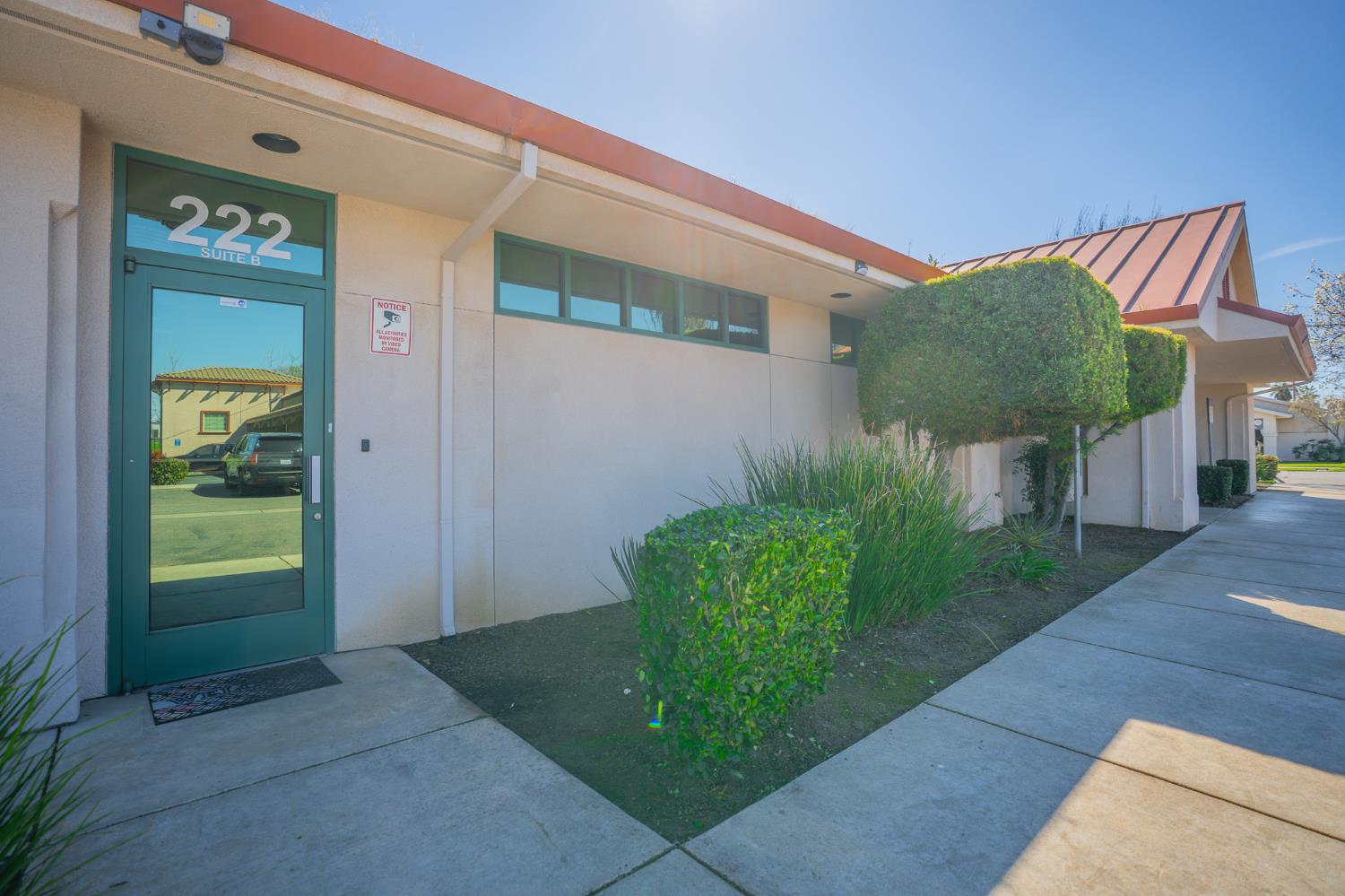 Commercial Lease in Los Banos 3