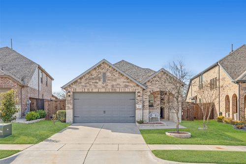 1021 Shire Dr, Aubrey, TX, 76227-7971 | Card Image