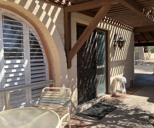 5181 N Tigua Dr, Tucson, AZ, 85704-3737 | Card Image