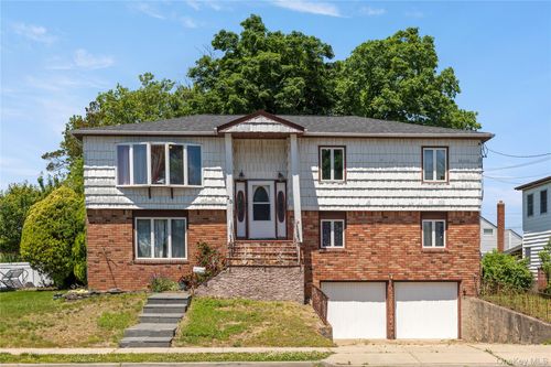 23 3rd Ave, Farmingdale, NY, 11735-5718 | Card Image