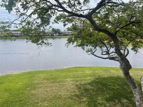 202-1124 Nw 106th Ter, Pembroke Pines, FL, 33026-3918 | Card Image