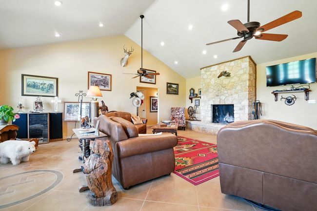 4593 Highway 206, House other with 4 bedrooms, 3 bathrooms and null parking in Cisco TX | Image 9