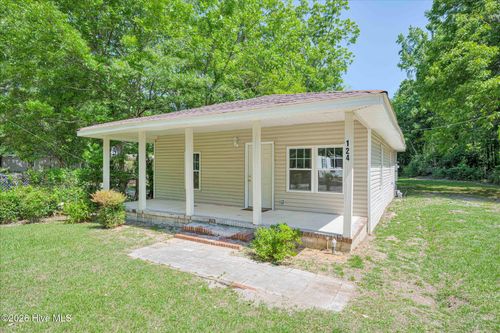 124 West St, Thomson, GA, 30824-1570 | Card Image