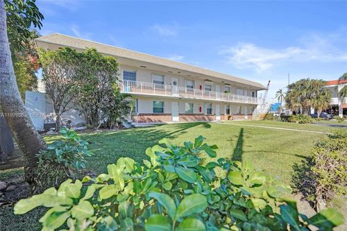 2-243 Castlewood Dr, North Palm Beach, FL, 33408-5645 | Card Image