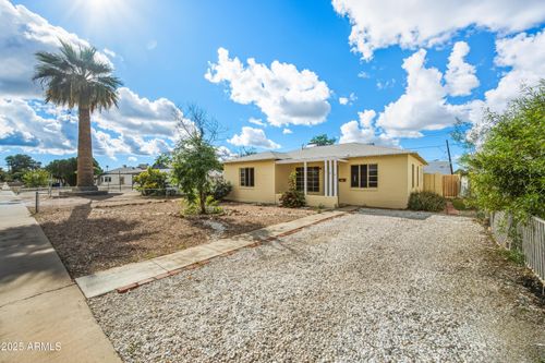 588 N Washington St, Chandler, AZ, 85225-4643 | Card Image