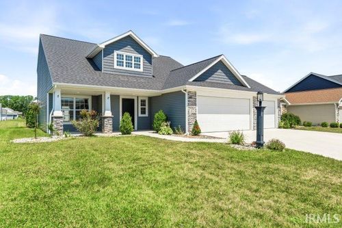 453 Barnsley Cv, Fort Wayne, IN, 46845-7802 | Card Image