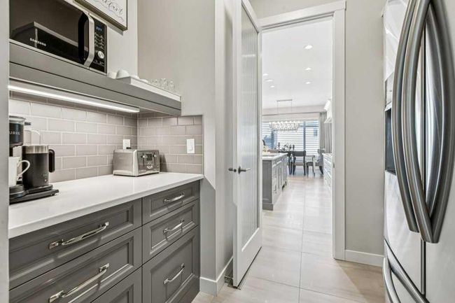 29 Willow Springs Crescent, House other with 4 bedrooms, 4 bathrooms and 6 parking in Heritage Pointe AB | Image 12