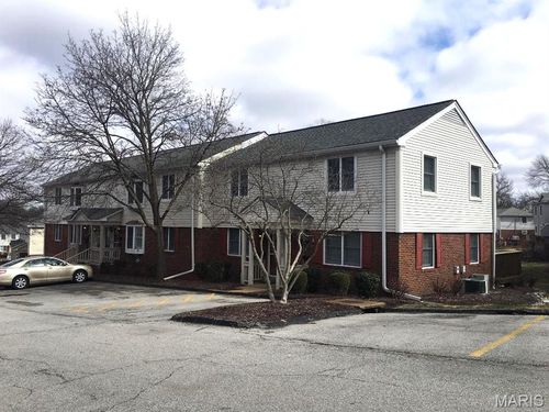 1740 Blue Jay Cv, Brentwood, MO, 63144-1604 | Card Image