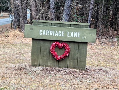 88 Carriage Ln, Clarksville, VA, 23927-8932 | Card Image