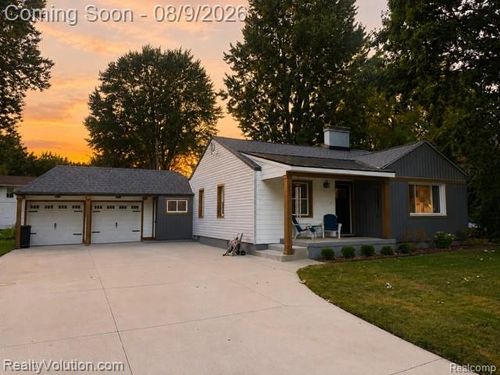 219 Church St, Almont, MI, 48003-1029 | Card Image