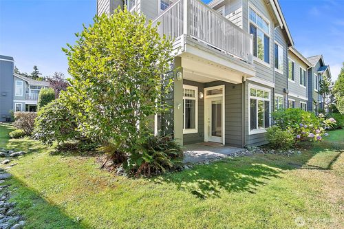 unit-106-4316 Ne 5th Ct, Renton, WA, 98059-5773 | Card Image