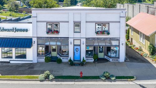 116 West Main St., Independence, VA, 24348 | Card Image