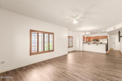 2206 - 5450 E Deer Valley Drive, Condo with 2 bedrooms, 2 bathrooms and null parking in Phoenix AZ | Image 3