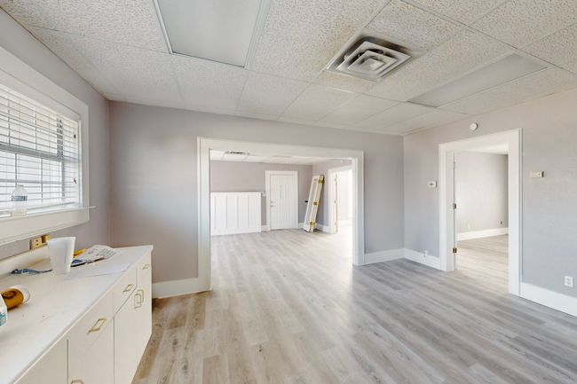 407 W Main St, House other with 3 bedrooms, 1 bathrooms and null parking in Whitesboro TX | Image 11