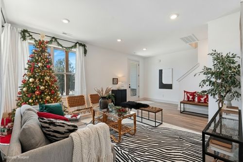 unit-109-7341 Charlotte Pike, Nashville, TN, 37209-5004 | Card Image