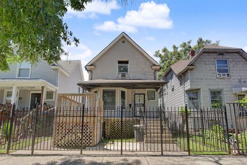 848 N Lawler Ave, Chicago, IL, 60651-3011 | Card Image