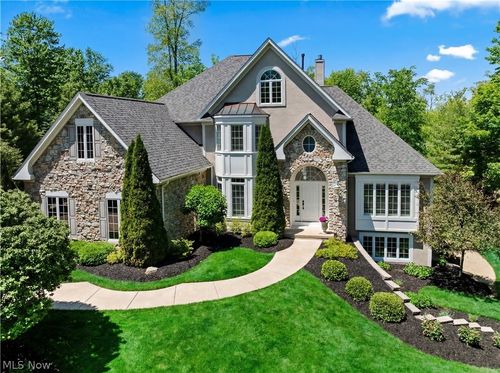 5978 Woodland View Dr, Medina, OH, 44256-6366 | Card Image
