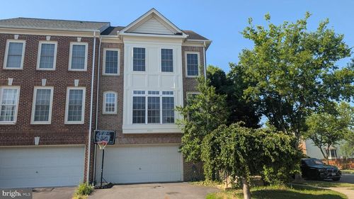 42681 Rolling Rock Sq, CHANTILLY, VA, 20152-3950 | Card Image
