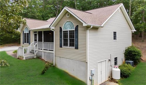 205 River Flow Dr, Dahlonega, GA, 30533-9132 | Card Image