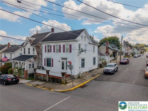 436 Pennsylvania Ave, Bangor, PA, 18013-1840 | Card Image
