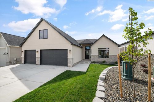2379 Upriver Ave, Richland, WA, 99352-5564 | Card Image
