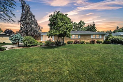3759 North Bay Drive, Racine, WI, 53402 | Card Image