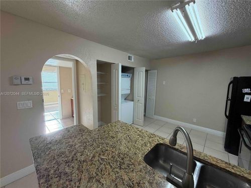 204b6-5701 Riverside Dr, Coral Springs, FL, 33067-2939 | Card Image