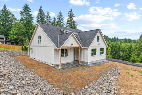 117 Red Hawk Dr, Castle Rock, WA, 98611 | Card Image