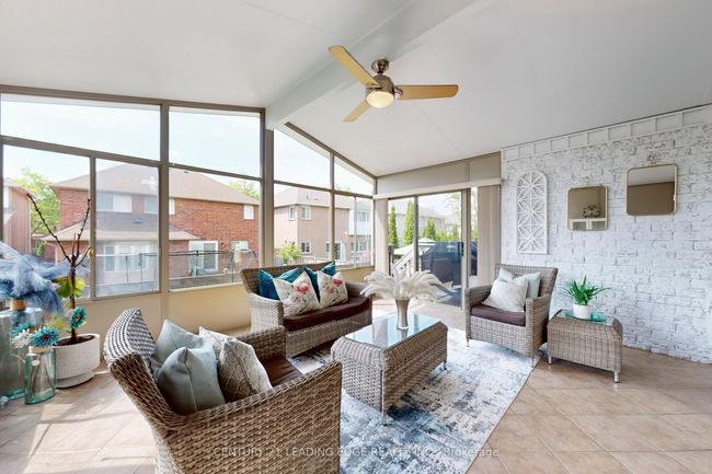 74 Littleleaf Cres, House other with 4 bedrooms, 4 bathrooms and 2 parking in Markham ON | Image 18