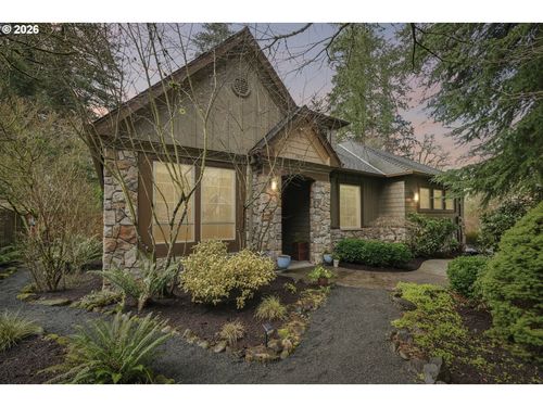 15915 Waluga Dr, Lake Oswego, OR, 97035-4245 | Card Image
