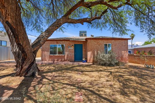 1107 E Alta Vista St, Tucson, AZ, 85719-3169 | Card Image