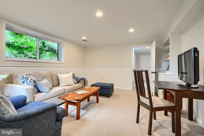 927 Cromwell Bridge Rd, House other with 3 bedrooms, 3 bathrooms and null parking in TOWSON MD | Image 28