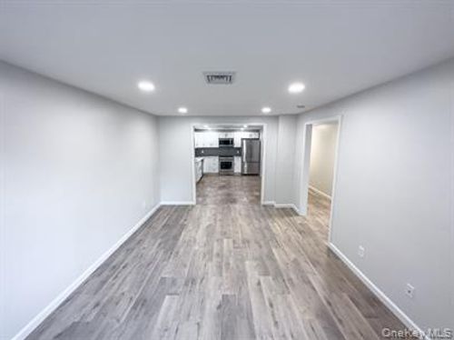 apt-2-453 Vineyard Ave, Highland, NY, 12528-2474 | Card Image