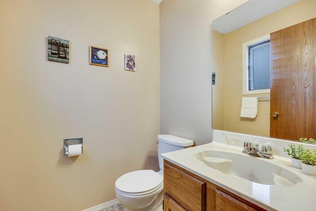 24 Rivervalley Crescent Se, House other with 3 bedrooms, 3 bathrooms and 2 parking in Calgary AB | Image 17