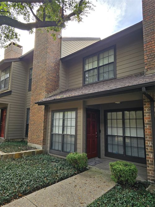 1204-9910 Royal Ln, Dallas, TX, 75231-1823 | Card Image