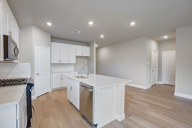 Photo is not of the actual home, but is an inspirational photo of builder’s model home and may depict options, furnishings, and/or decorator features that are not included. | Image 5