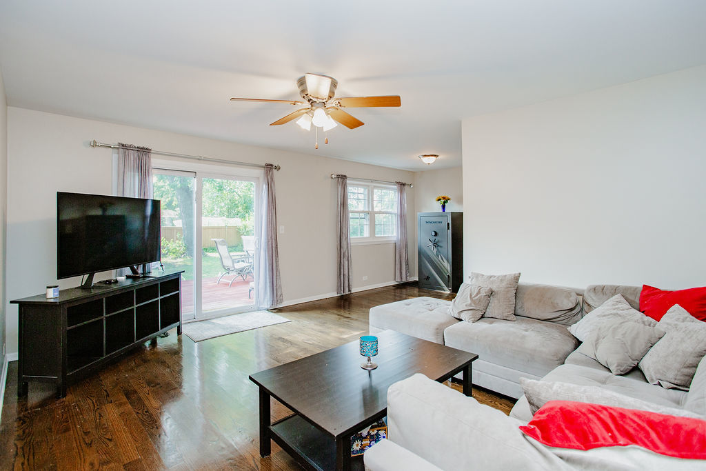 Residential in Elk Grove Village 3