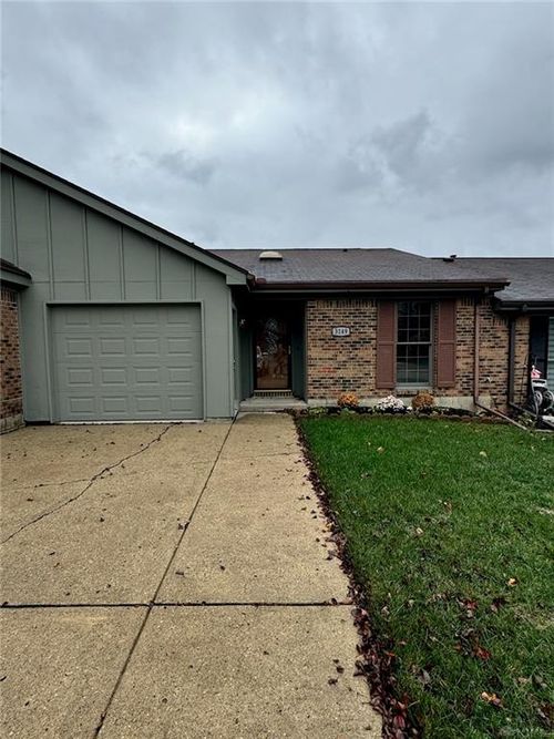 3149 Kerry Dr, Beavercreek, OH, 45434-6372 | Card Image